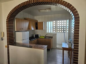 Private kitchen - Vrbo Property (Los Baños de Fortuna)