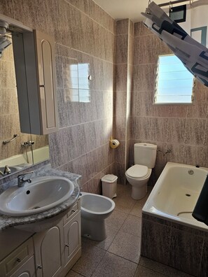 Bathroom - Vrbo Property (Los Baños de Fortuna)
