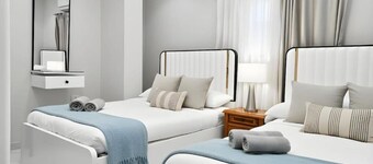 Sea view central luxury apartment 212