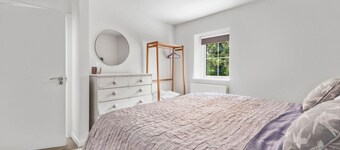Horseshoe Cottage by Escape Ordinary