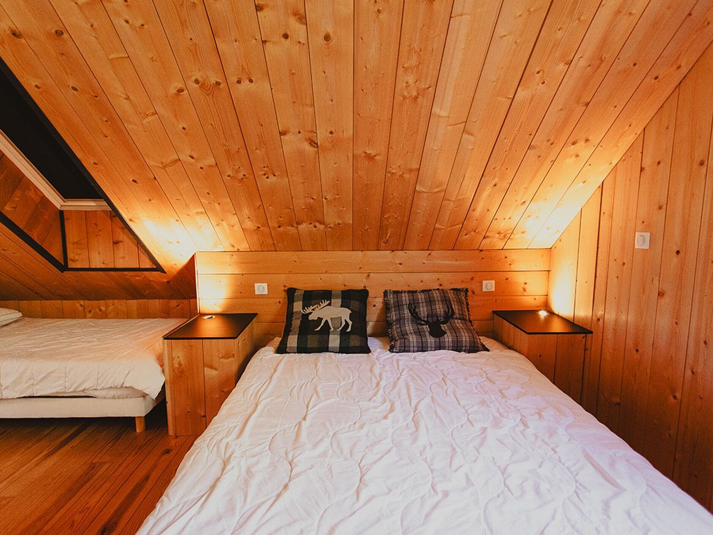 2 bedrooms, WiFi (free)