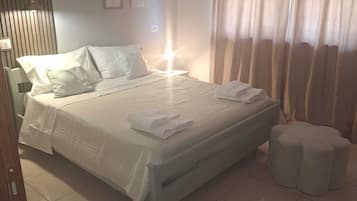 Classic Double Room, Balcony, Hill View | Desk, WiFi (free)