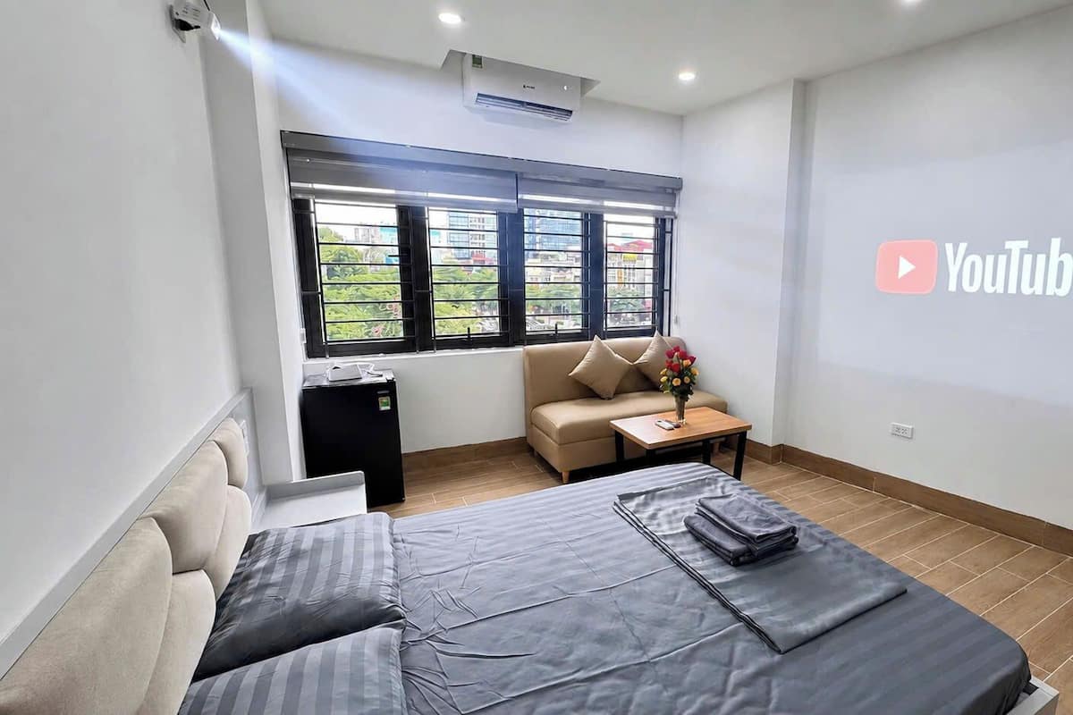 Deluxe Studio, City View