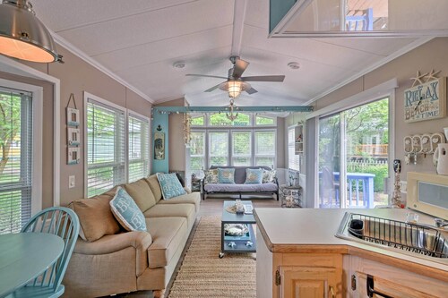 Middle Bass Island Escape: Resort Pool & Bar!
