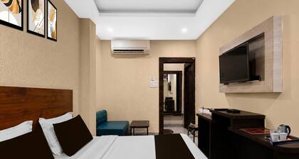 Townhouse Barkatullah University