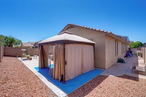 Backyard Billiards & Bbq! Surprise Desert Stay