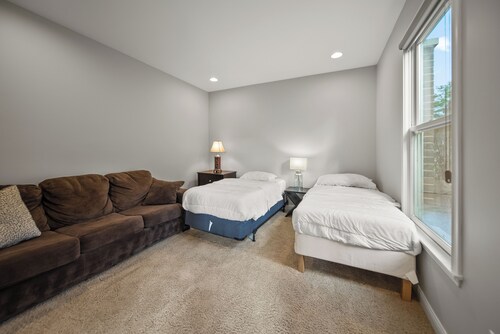 < 1 Mi to Geist Park & Beach! Playroom & Patio