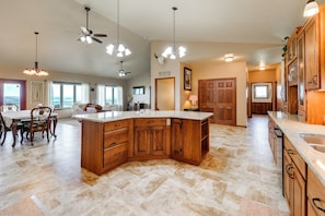 Casa (5 Bedrooms) | Interni