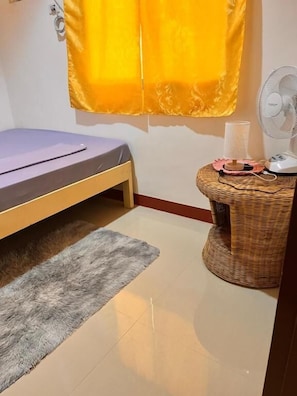 Iron/ironing board (on request), free WiFi - La Casa d Aitor Poolside Apartments (Puerto Princesa)