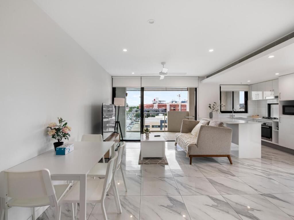 Comfort Apartment, Balcony | Interior