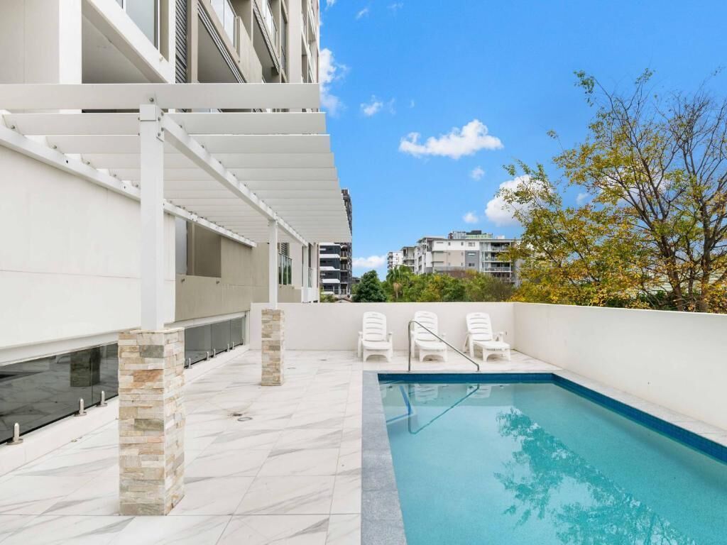 Comfort Apartment, Balcony | Pool | Outdoor pool
