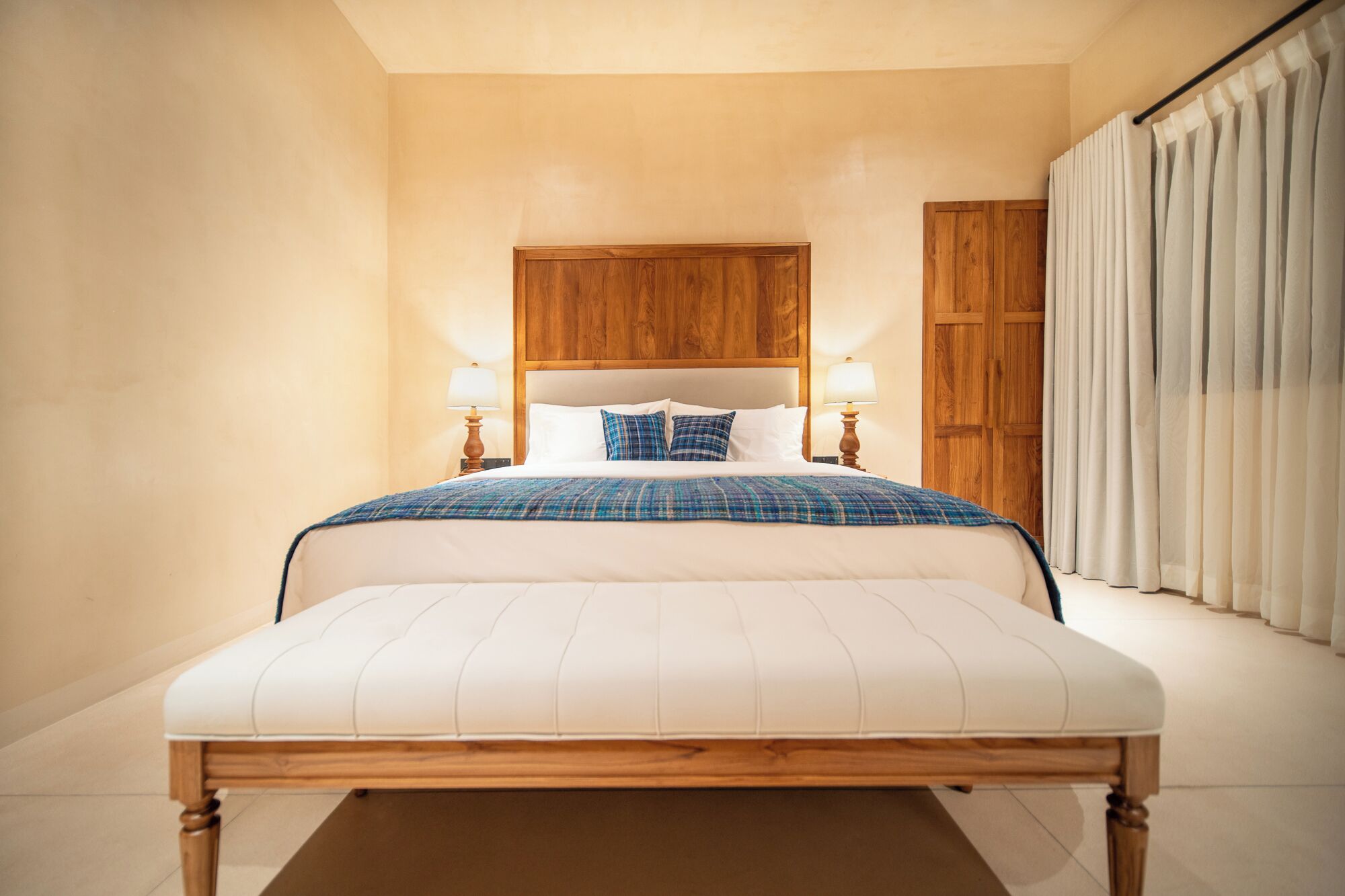 Family Signature Sea View | In-room safe, desk, laptop workspace, blackout drapes