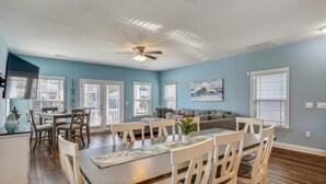 Unclassified image, 5 of 48, button - Coastal Daze: Pool & Short Walk to Beach (Surfside Beach)
