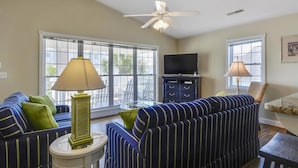 TV, DVD player - Crenson Beach: Steps from the Beach & Pool (Murrells Inlet)