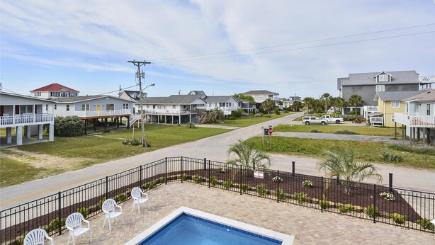 Unclassified image, 1 of 46, button - Coastal Treasure: Steps to Beach & Pool (Murrells Inlet)