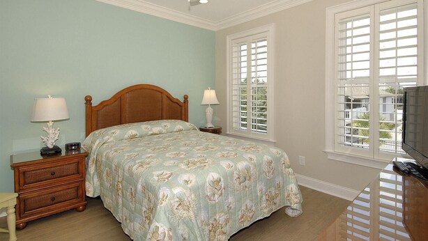 Room - Quality Time: Private Pool Retreat Just Steps from the Beach (Murrells Inlet)