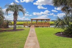 Unclassified image, 4 of 20, button - Triple Play: Inlet Front, Dock, Pool & Steps to the Beach (Murrells Inlet)