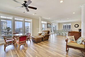 Unclassified image, 3 of 44, button - William's Wharf: Inlet Front, Dock, Pool & Steps to the Beach (Murrells Inlet)