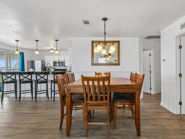 Dining Area - Table for 6 + Countertop Seating for 4 - Shore to Please | Beach View Beauty! (Galveston)