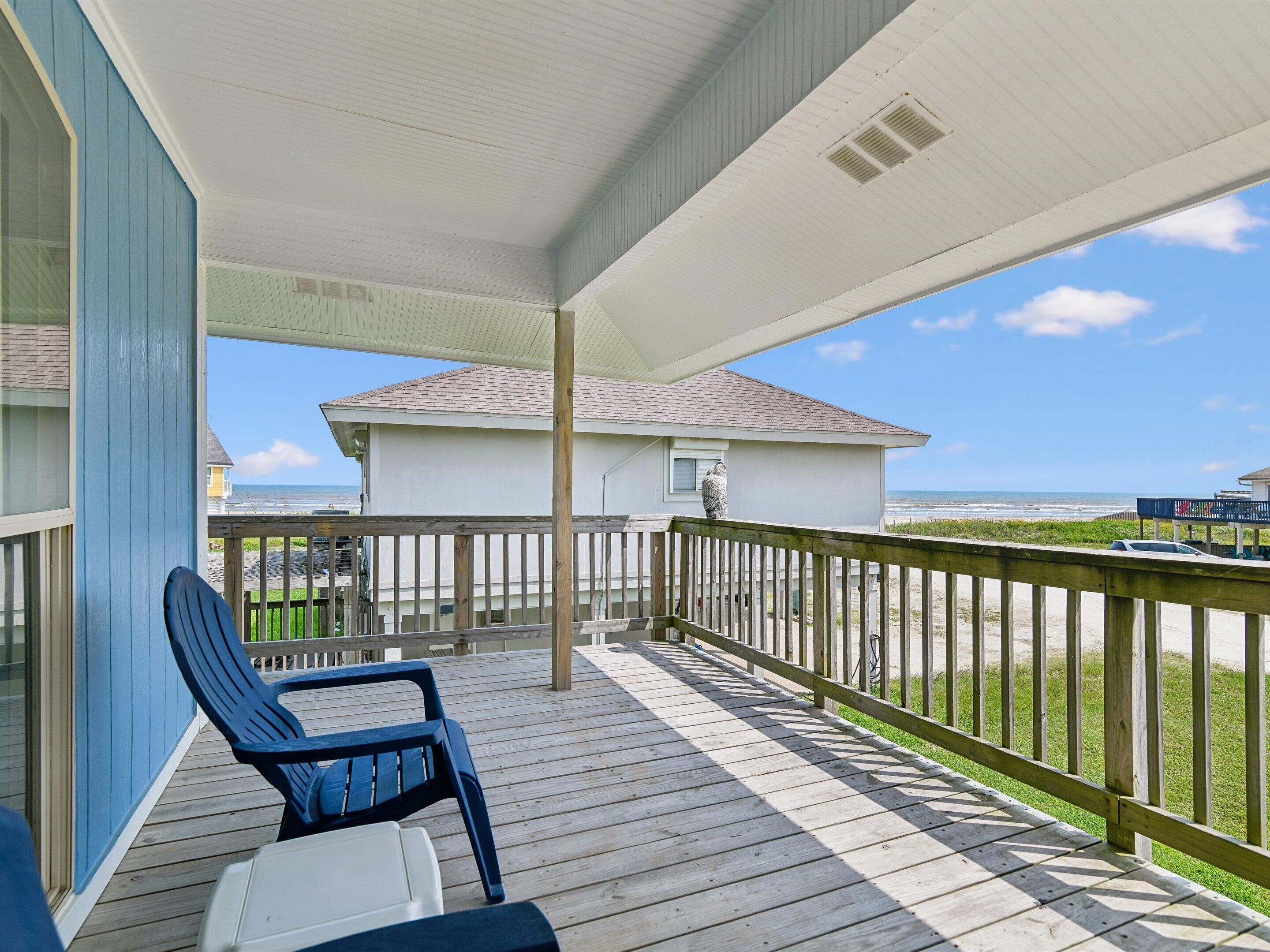 Front Porch w/ Outdoor Seating + Gulf Views