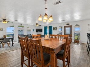 Dining - Shore to Please | Beach View Beauty! (Galveston)