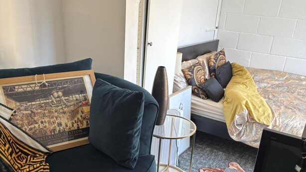 1 bedroom, iron/ironing board, WiFi (free), bed sheets