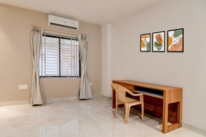 Ảnh chưa phân loại, 5 trong số 20 ảnh, nút