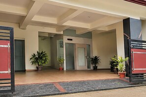 Reception - Hotel Infocity Square Bhubaneswar (Bhubaneshwar)