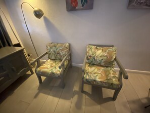 Interior - Cozy 2-bedroom apartment in serene Brighton with AC (Bridgetown)