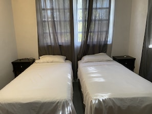 Room - Cozy 2-bedroom apartment in serene Brighton with AC (Bridgetown)