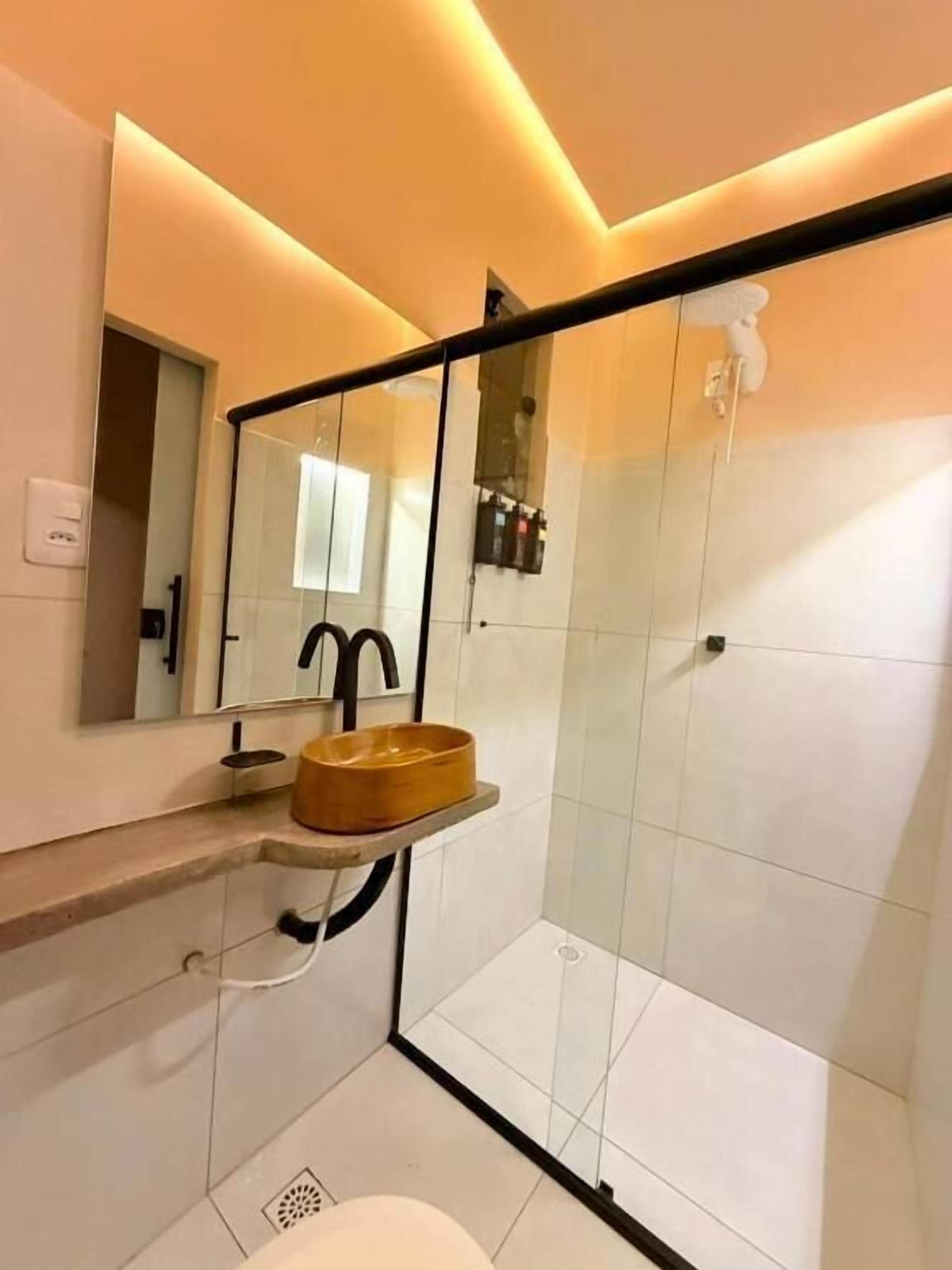  Suíte Família Comfort | Bathroom