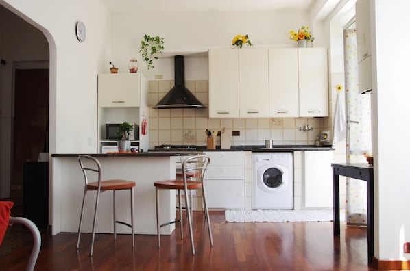 Private kitchen - Vrbo Property (Genova)