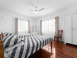 Unclassified image, 3 of 20, button - Two Bed Terrace Near Hervey Bay Beaches (Hervey Bay)