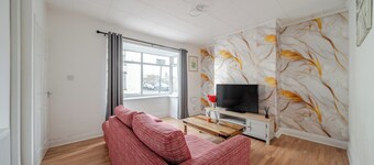 Cosy Hartlepool Home, Sleeps 5, Pet Friendly, Wifi