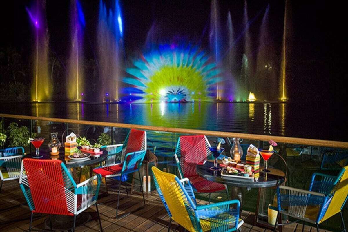 Tempat makan outdoor