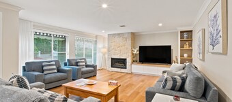 Casa Cypress, Home Near Bowral With Garden and BBQ