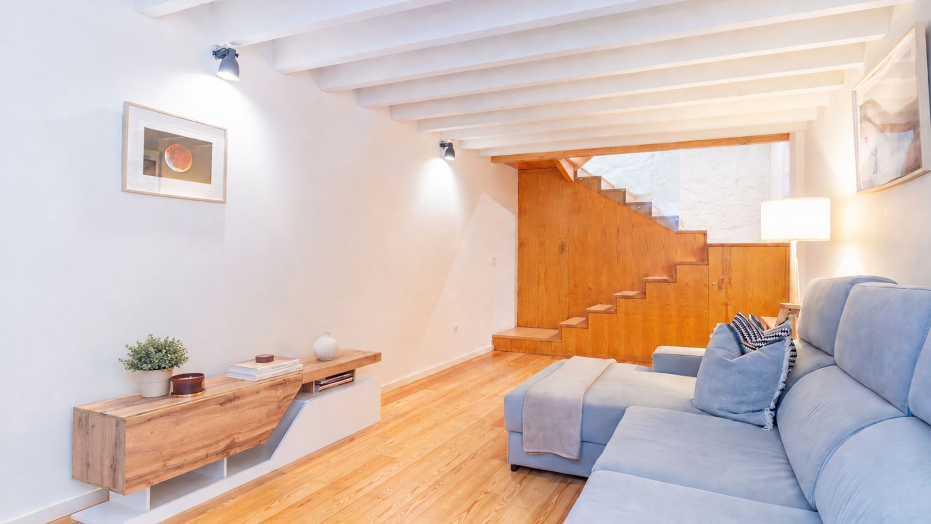 Unique Beachside Triplex By Lovelystay - Matosinhos