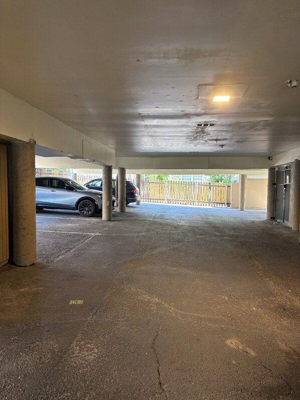 Property grounds - Condo near UT Austin, Capital. and freeways (Austin)