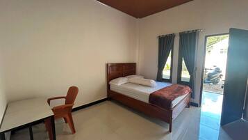 Kamar Double, balkon, pemandangan halaman