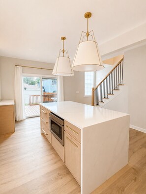 Interior - Newly Renovated 3BR/3BA Single Family Home Steps to Pool, Parks and River Trail (Chicago)