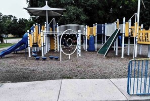 Children's area - LSU Gem - Steps from Stadium - On campus (Baton Rouge)