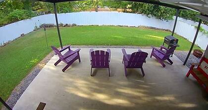 LSU Gem - Steps from Stadium - On campus
