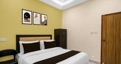 Deluxe Lavish Stays