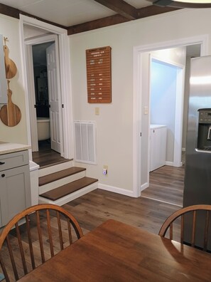 Interior - Gorgeous 3-bedroom Lakehouse in charming Morrilton (Morrilton)