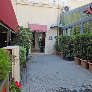 Property grounds - Family apartments (Baku)