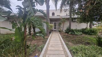 House, 3 Bedrooms, Accessible, Private Pool | Garden
