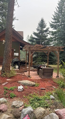 Cozy 3-bedroom cottage with AC in amazing Kalispell