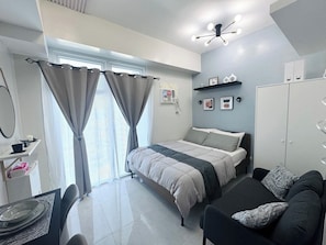 Comfort Studio Suite, Balcony | In-room safe, desk, laptop workspace, blackout drapes - Blue Pacific Holiday Inn. (Mombasa)