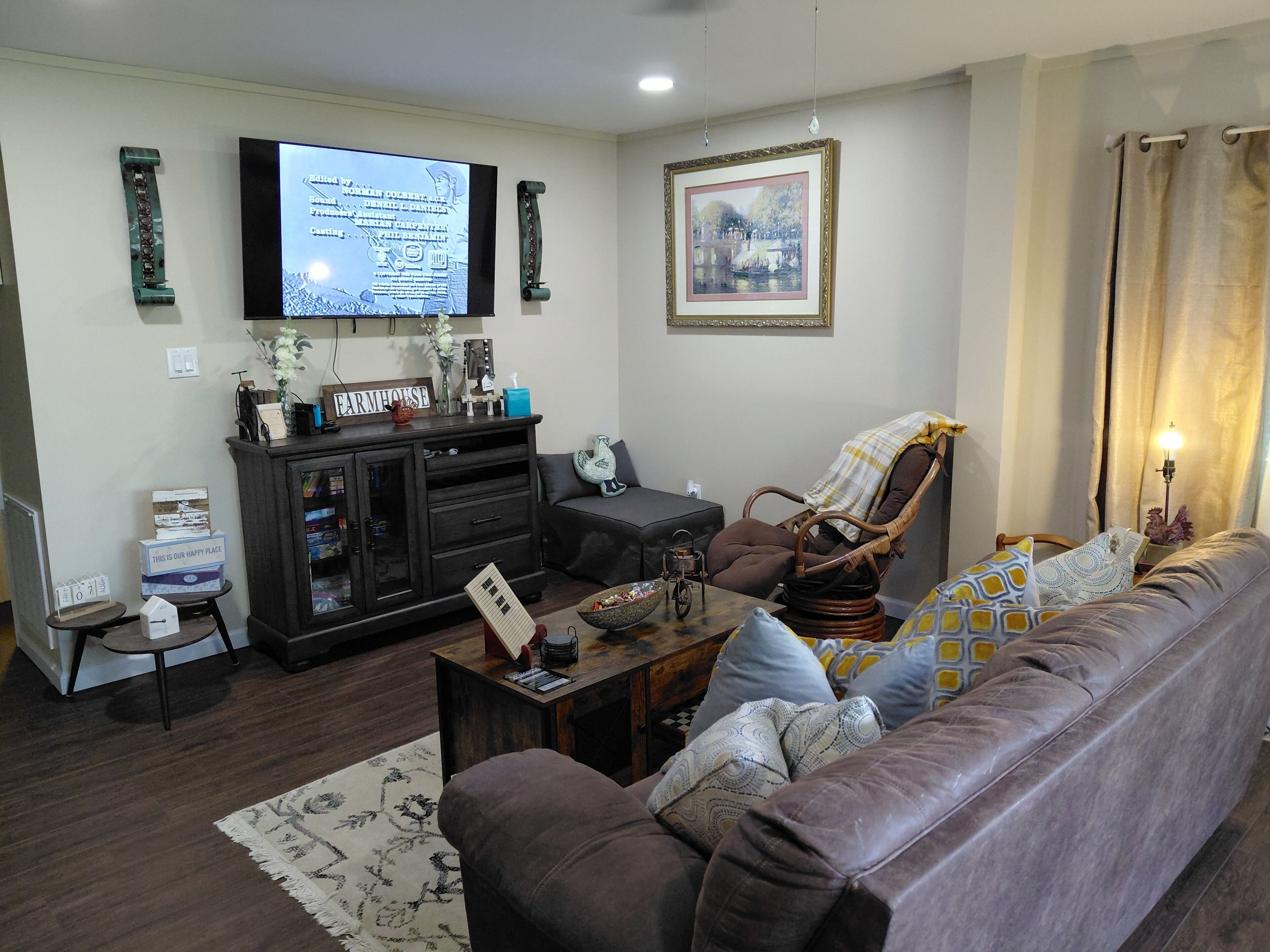 Smart TV, video games, books