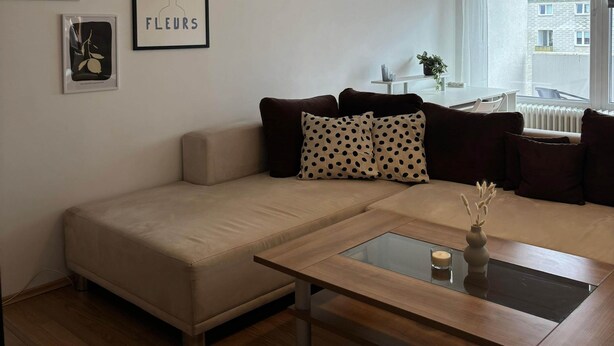 Living area - Modern studio in a central location (Salzgitter)